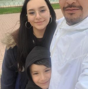 Meet your Posher, Manuel